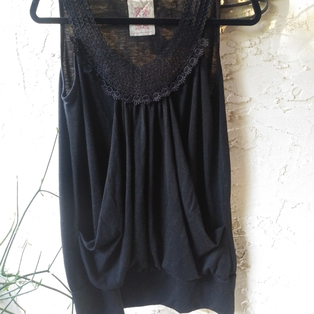 Nice Black Sleeveless Top